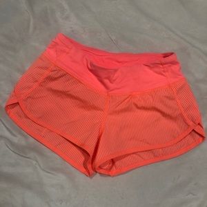 NWOT Lululemon speed up short